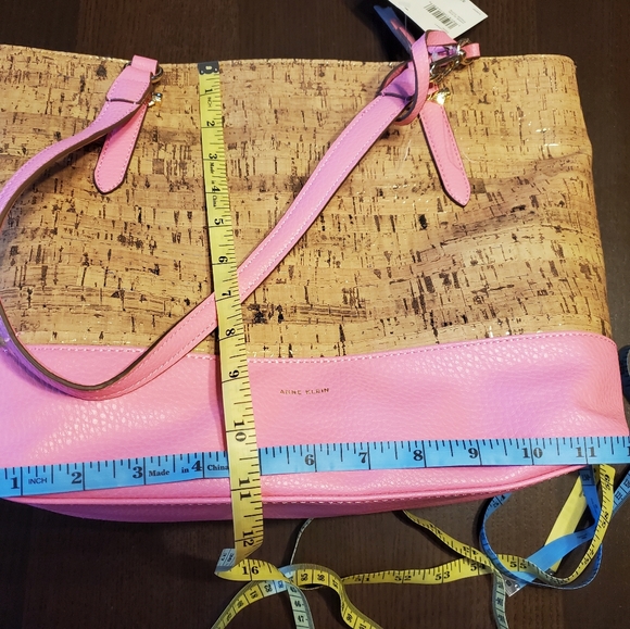 Anne Klein Paige tote in cork/pink - Picture 11 of 15